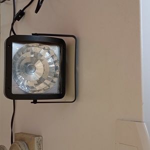 Curved Stobe light
